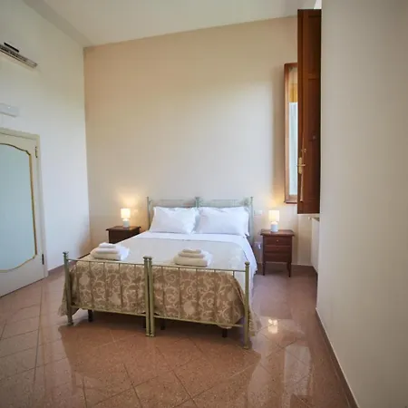 Il Monastero Di Frühstückspension Bevagna