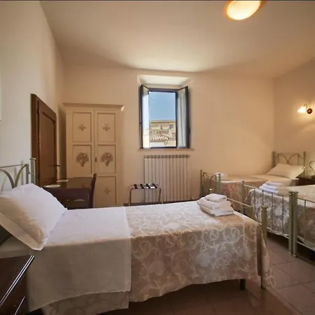 Il Monastero Di Bed & Breakfast