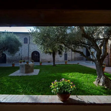 Il Monastero Di לינה וארוחת בוקר