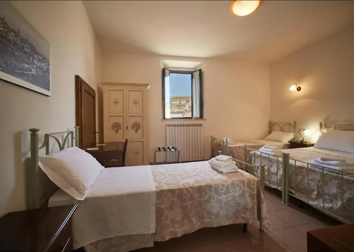 Il Monastero Di Bed & Breakfast